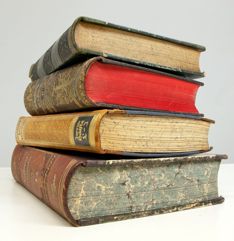 منبر هسبريس: الكتب القديمة لا تفقد نكهتها