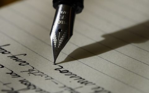 أعمدة: حبر القلم لا يجف